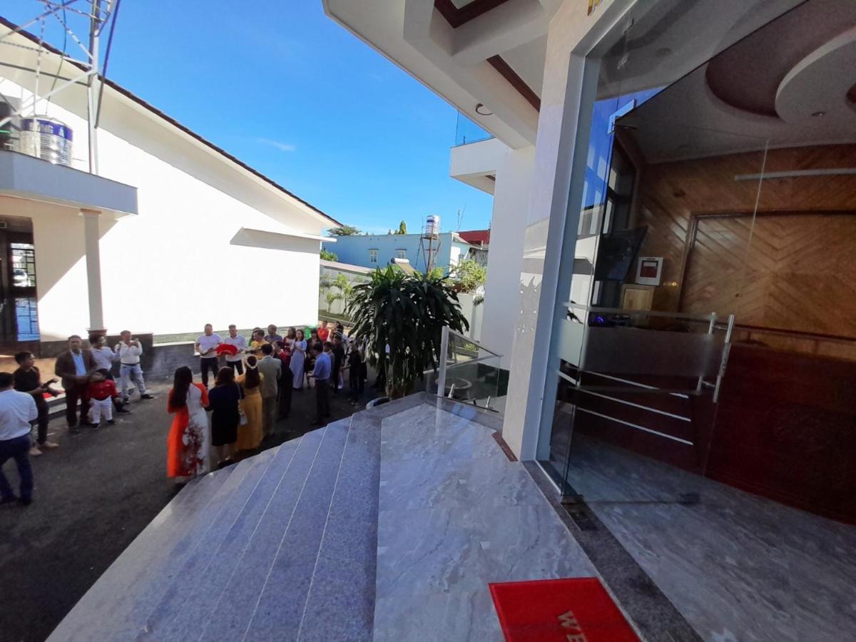 Khach San Nguyen Long Otel Bao Loc Dış mekan fotoğraf