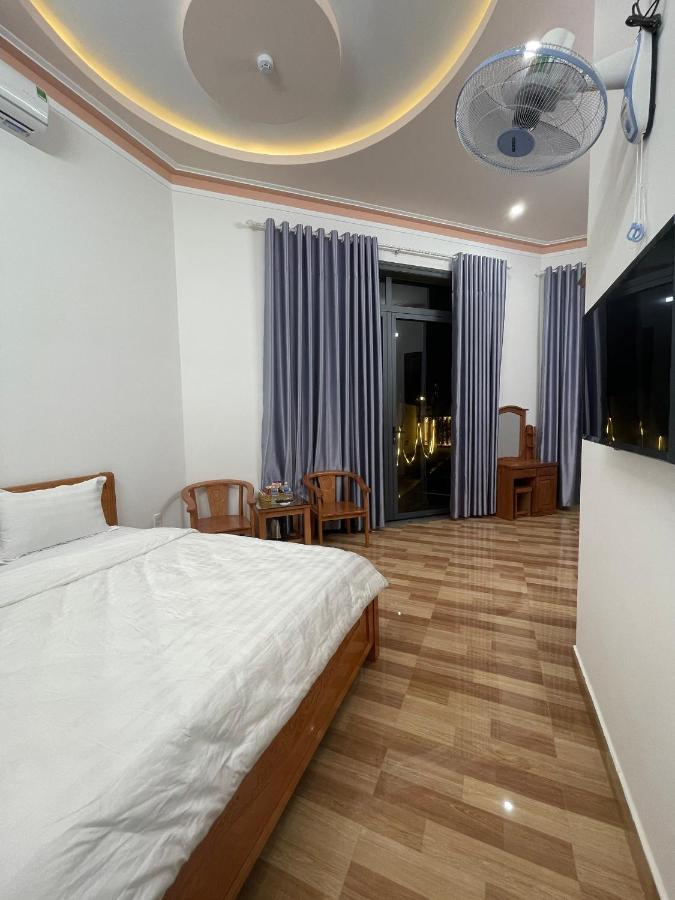 Khach San Nguyen Long Otel Bao Loc Dış mekan fotoğraf